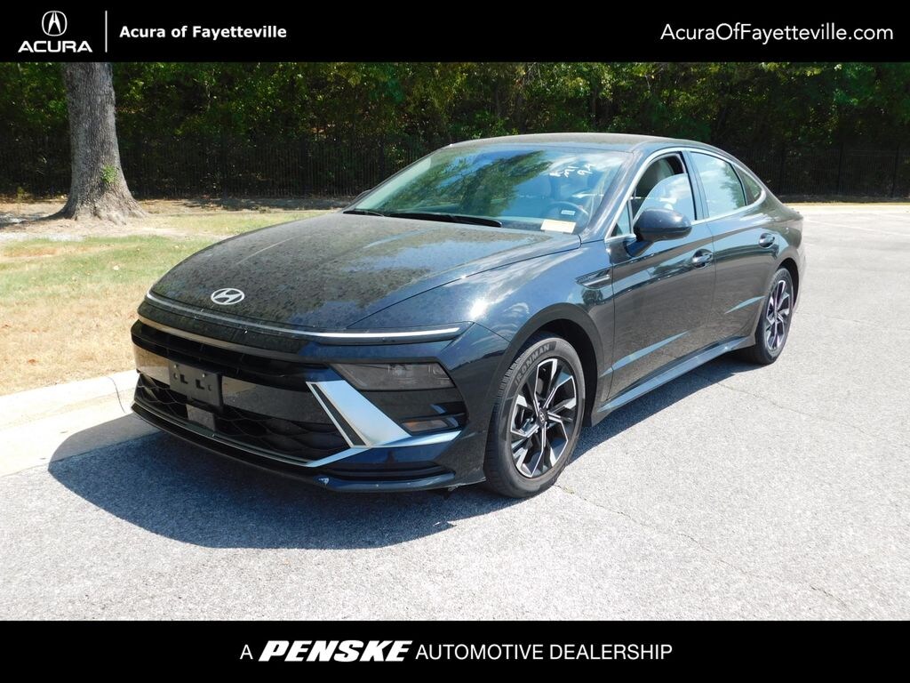 Used 2025 Hyundai Sonata SEL Sedan