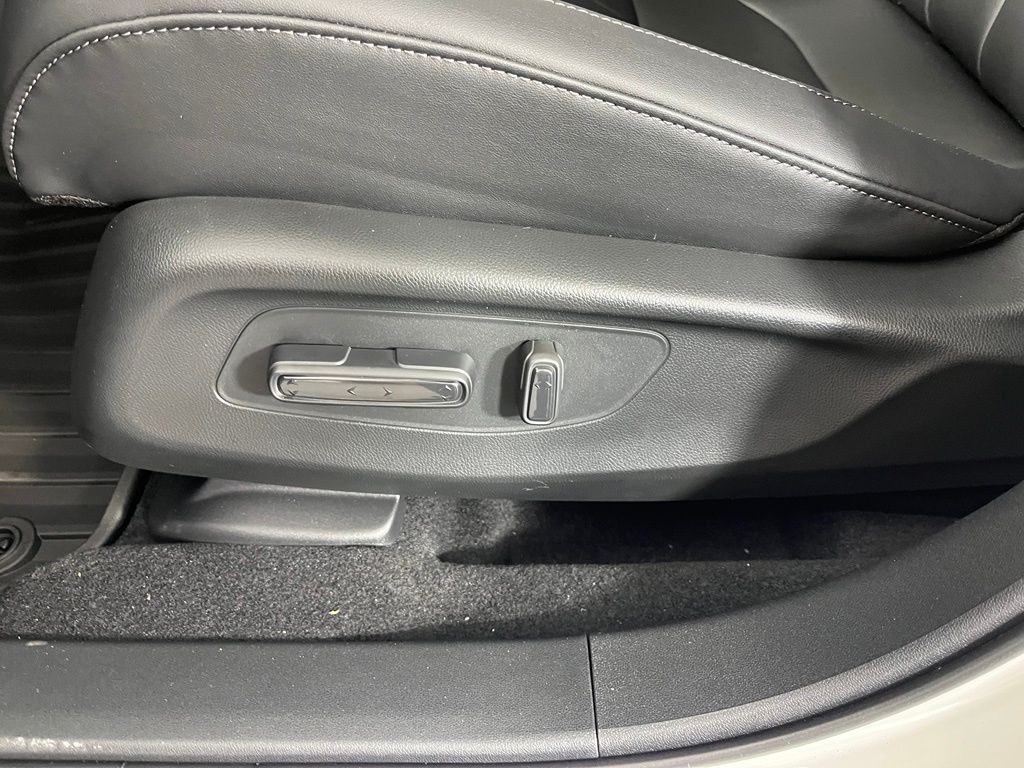 2026 Acura ADX Base - Photo 24