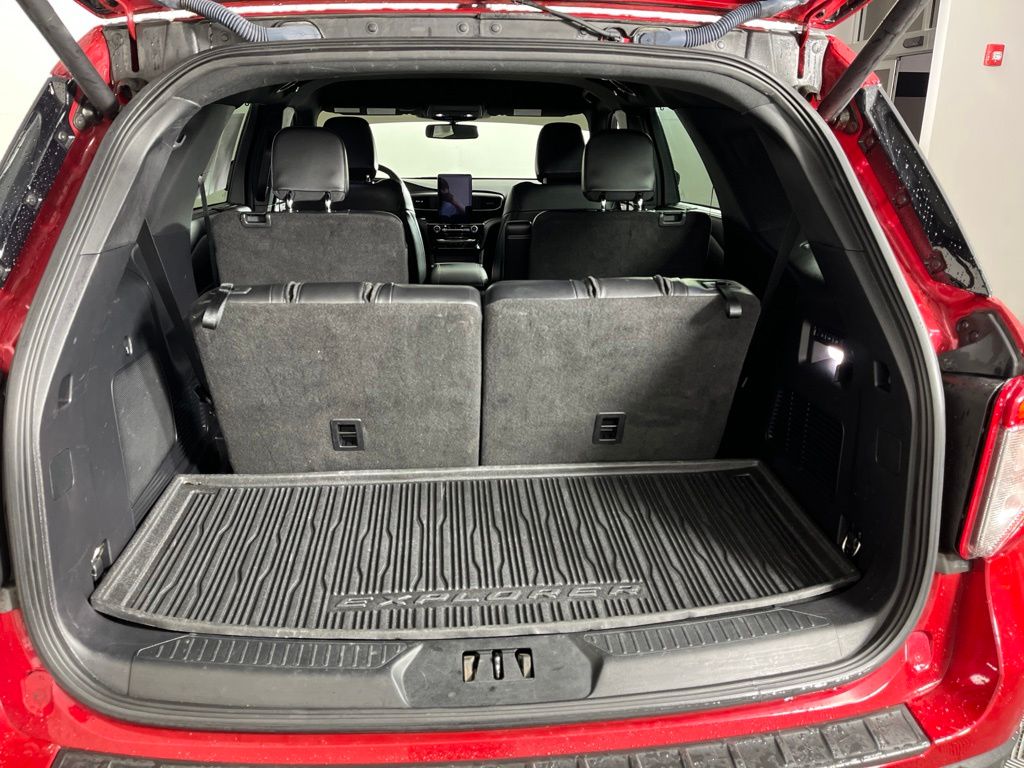 2022 Ford Explorer ST - Photo 10
