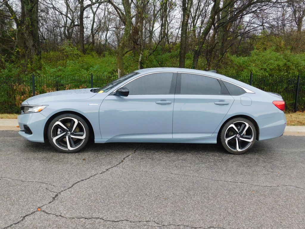 2022 Honda Accord Hybrid Sport photo 2