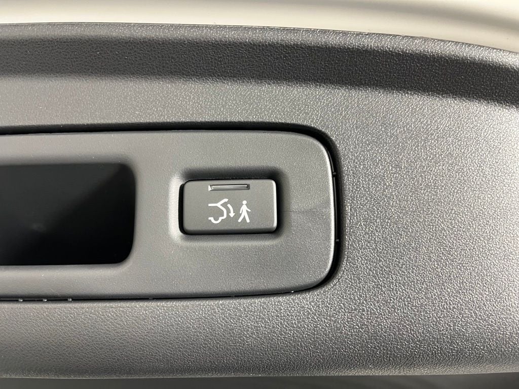 2026 Acura ADX Base - Photo 20