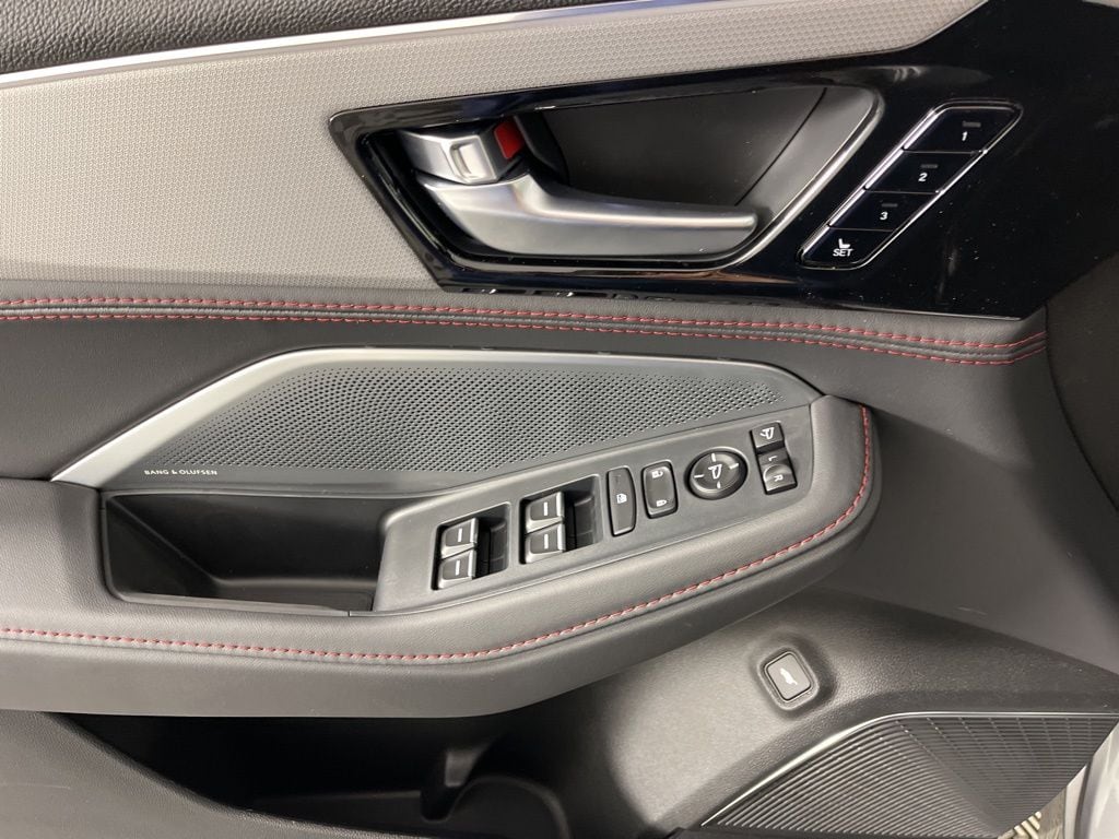 2026 Acura MDX A-Spec Package - Photo 30