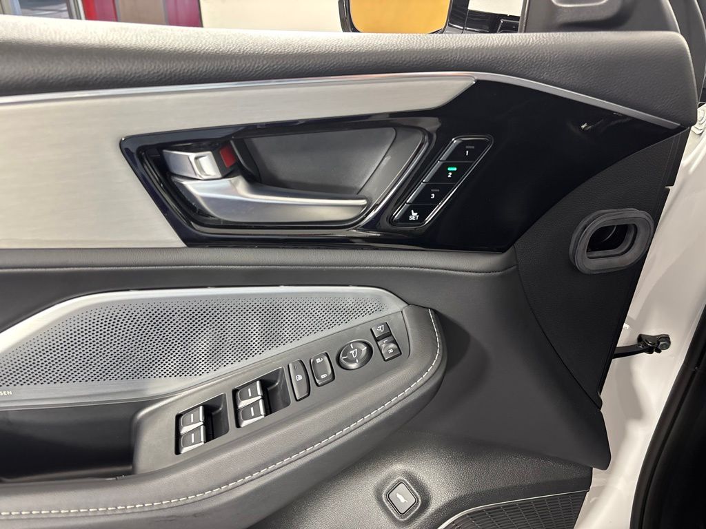 2025 Acura MDX Technology Package - Photo 28