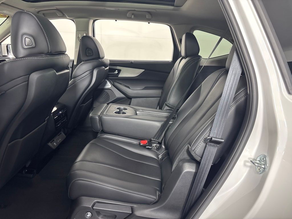 2025 Acura MDX Technology Package - Photo 24