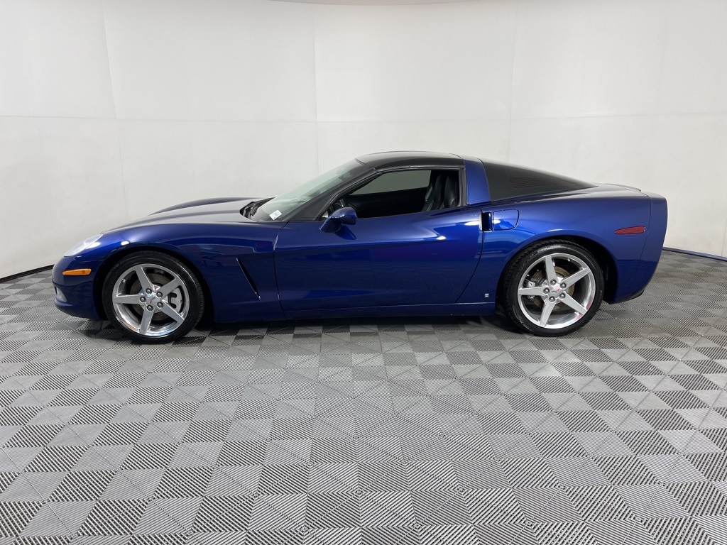 Used 2007 Chevrolet Corvette Base with VIN 1G1YY25UX75137133 for sale in Fayetteville, AR