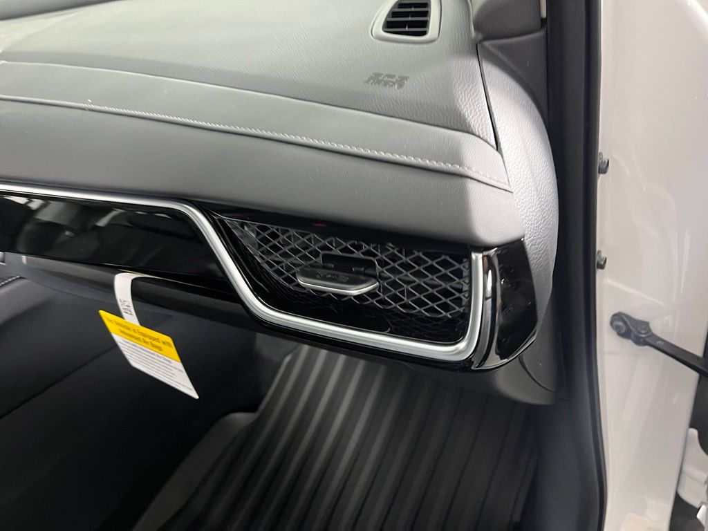 2026 Acura ADX Base - Photo 8