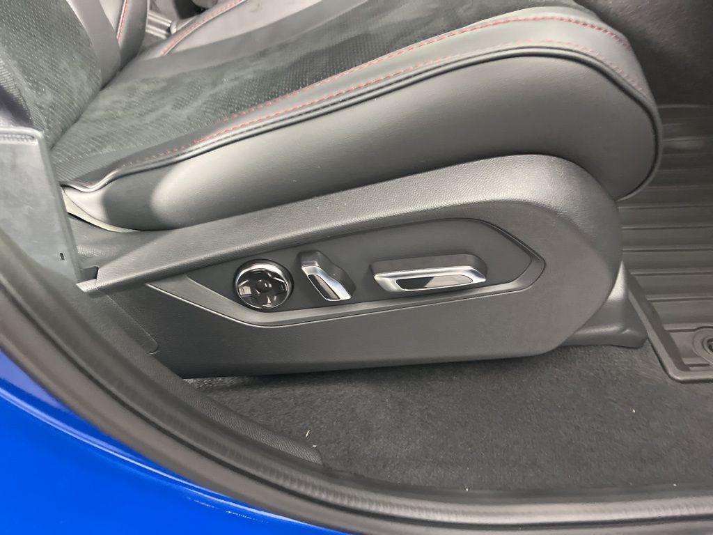 2026 Acura MDX A-Spec Package - Photo 9