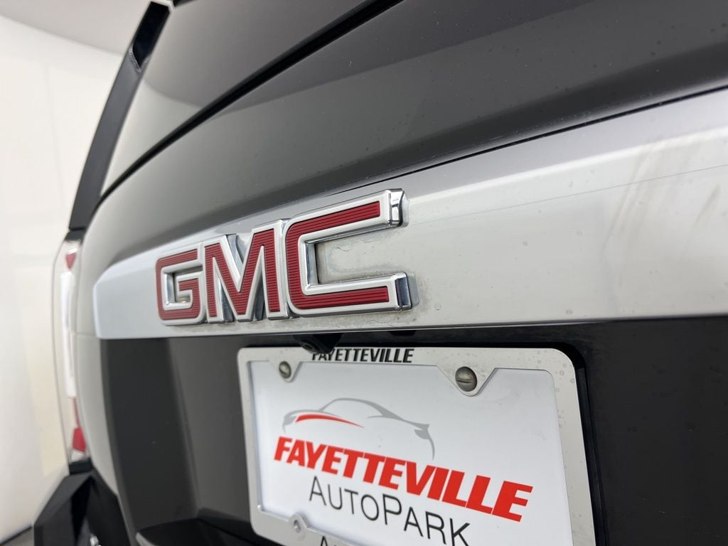 Used 2017 GMC Yukon Denali SUV