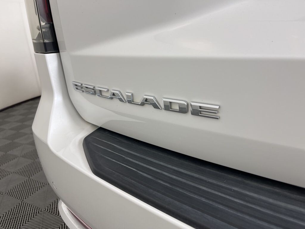 Used 2024 CADILLAC Escalade Premium Luxury SUV