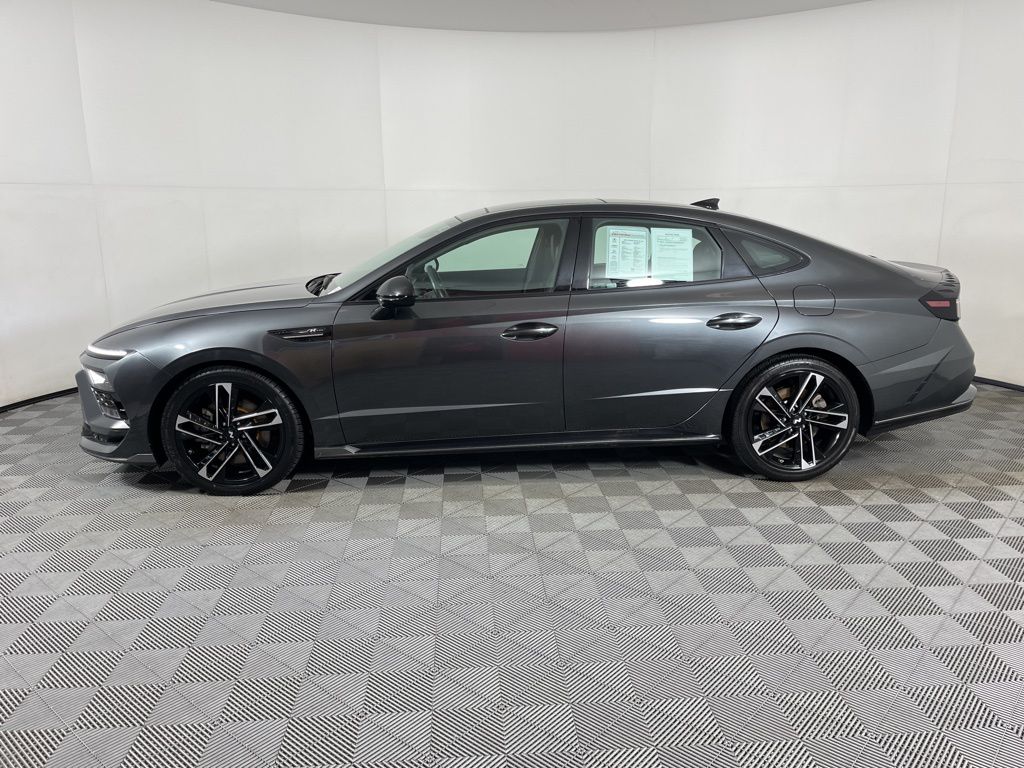 2024 Hyundai Sonata N Line photo 2