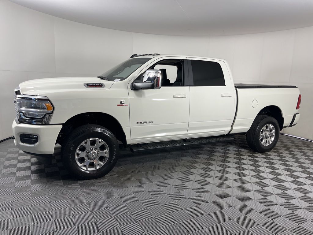 2024 Ram 2500 Laramie photo 2