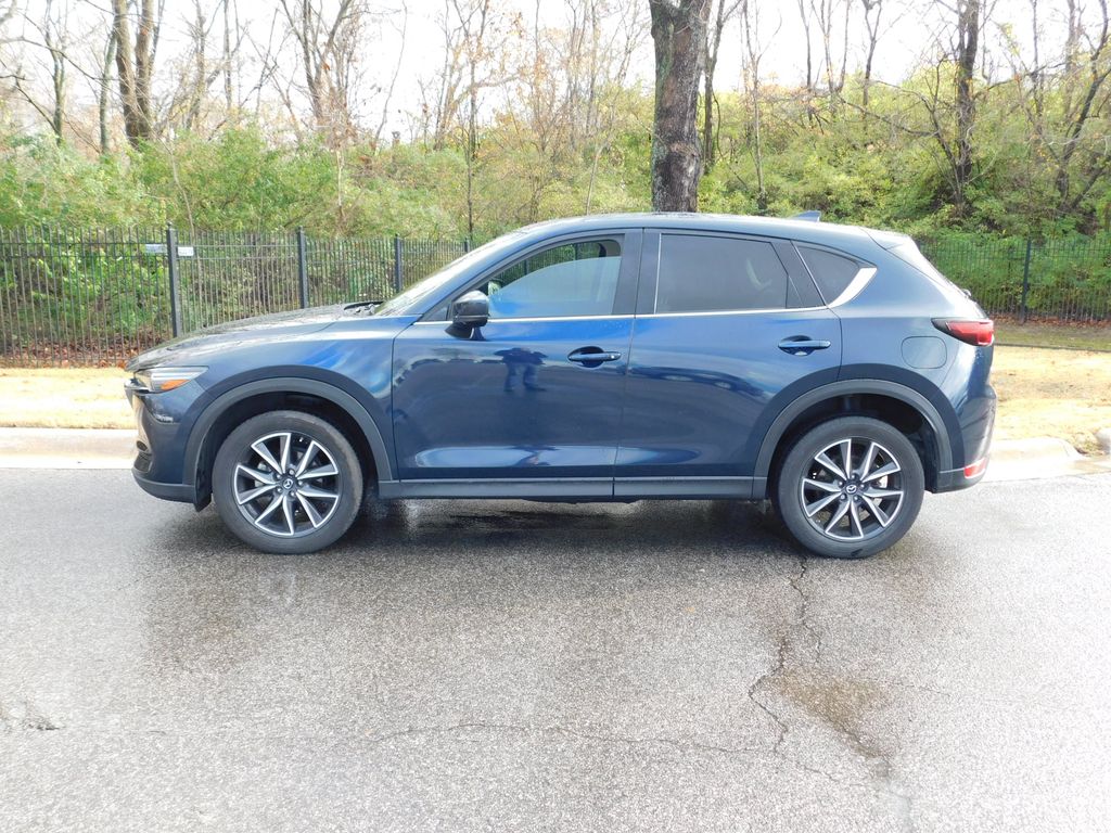 2018 Mazda CX-5 Grand Touring photo 2