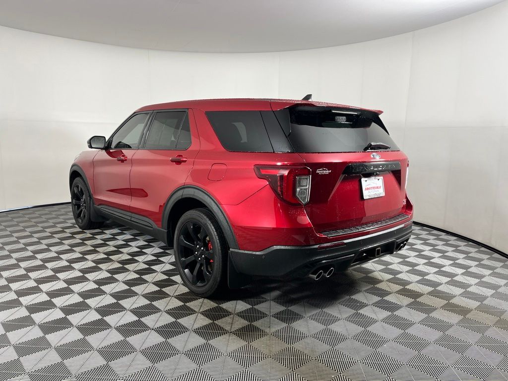 2022 Ford Explorer ST - Photo 15