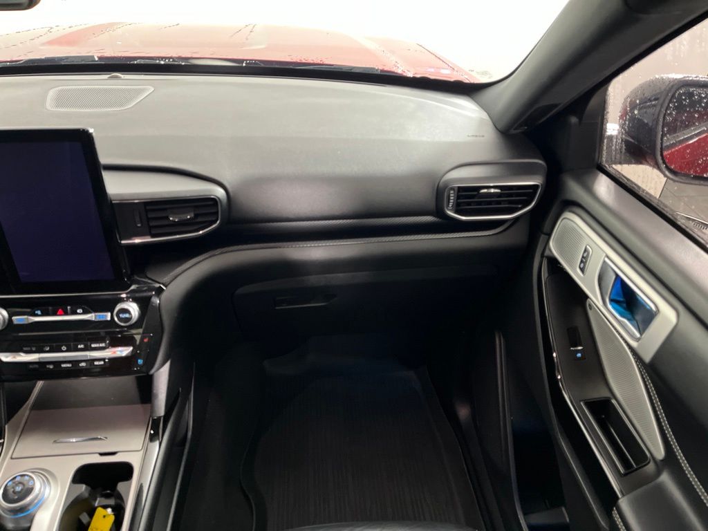 2022 Ford Explorer ST - Photo 20