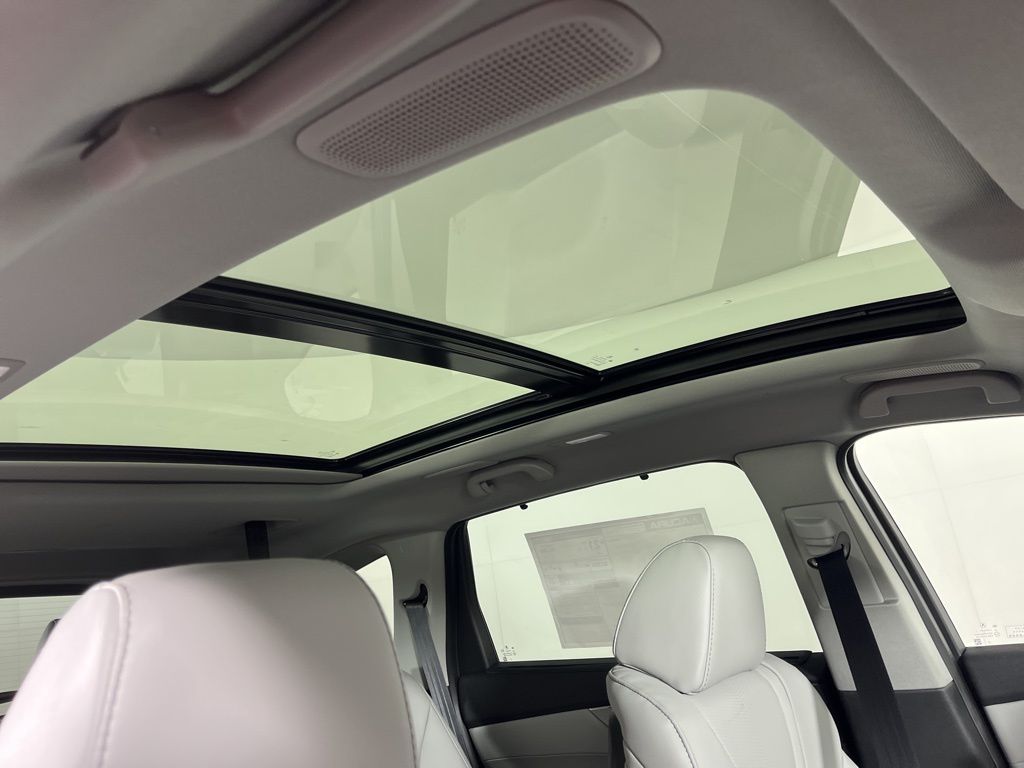 2026 Acura MDX Technology Package - Photo 12