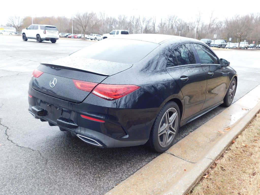 2020 Mercedes Benz CLA 250 4MATIC photo 4