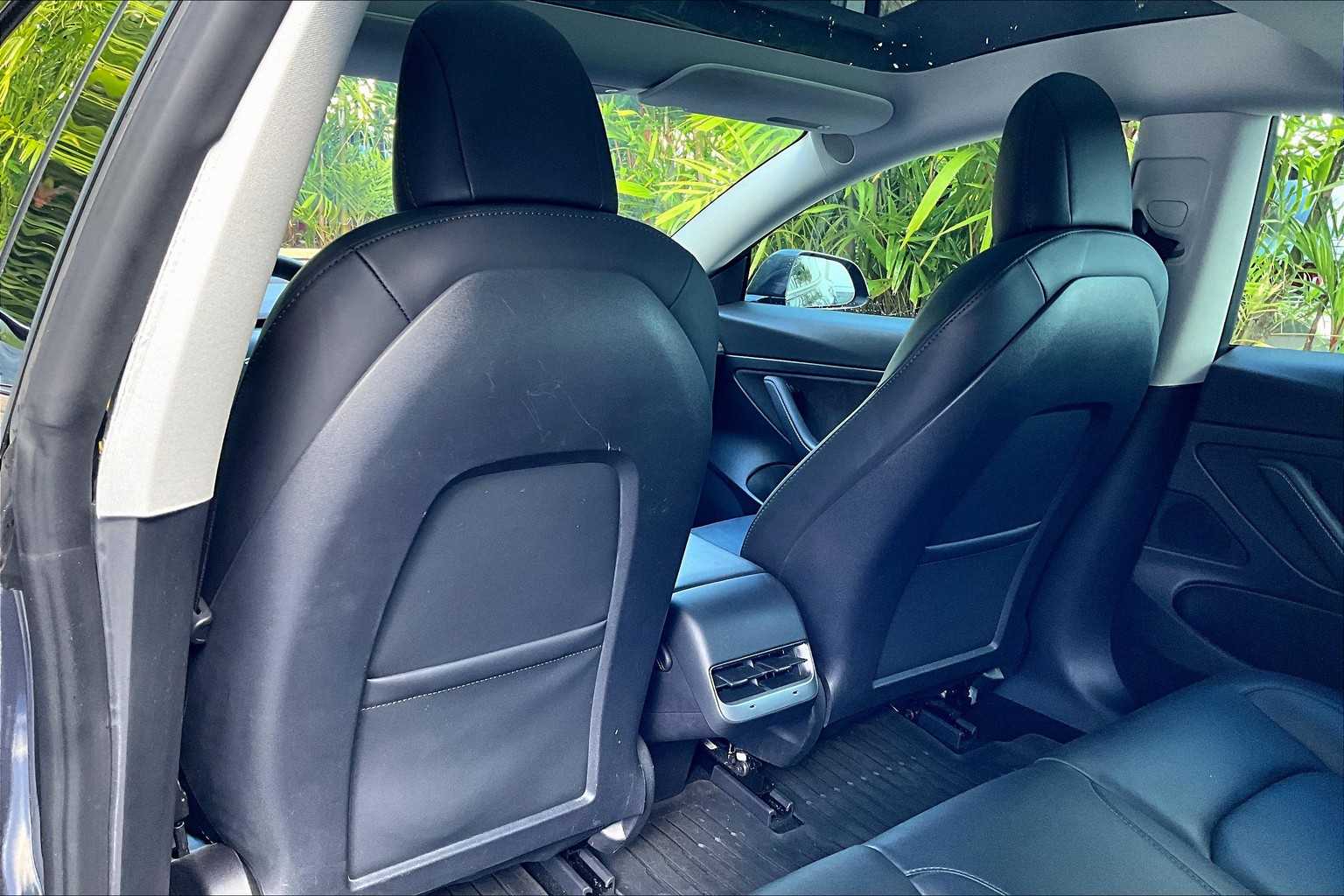 Thumbnail: 2021 Tesla Model 3 - 13