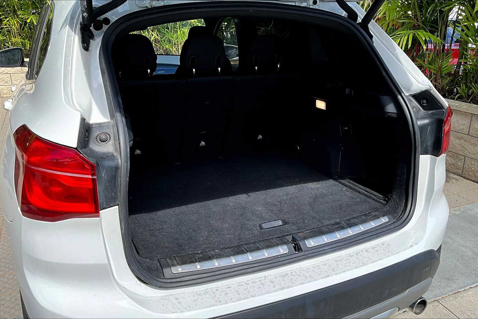 Thumbnail: 2016 BMW X1 - 19