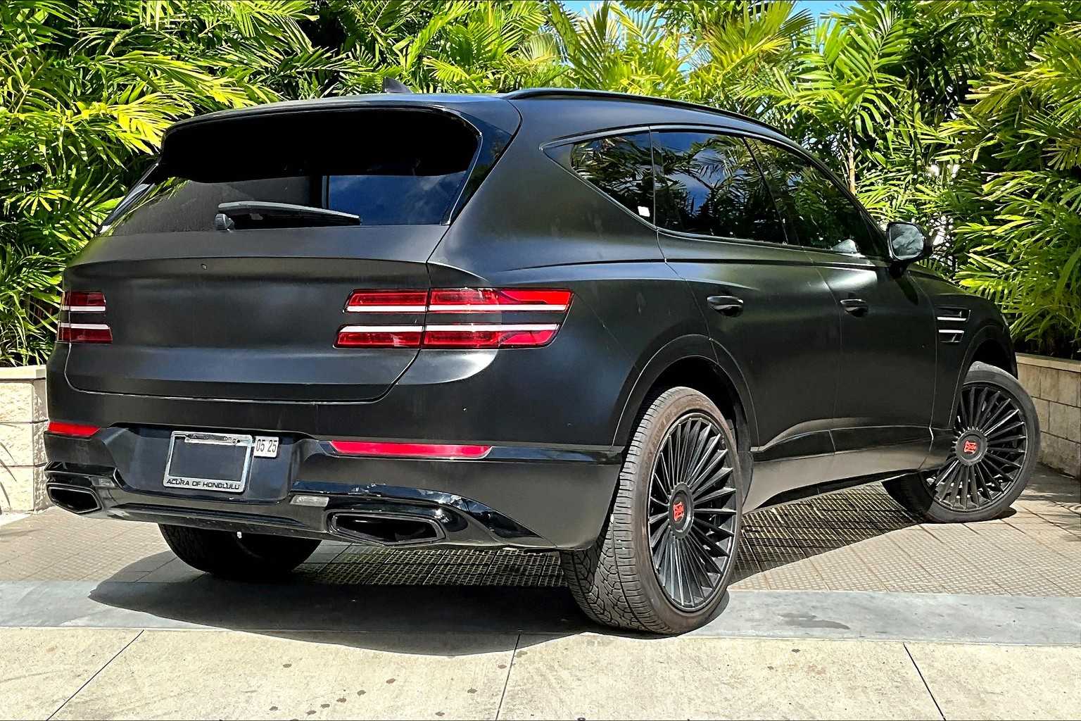 Thumbnail: 2021 Genesis GV80 - 23
