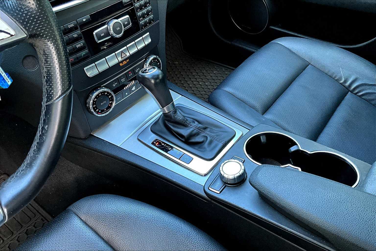 Thumbnail: 2012 Mercedes-Benz C-Class - 17
