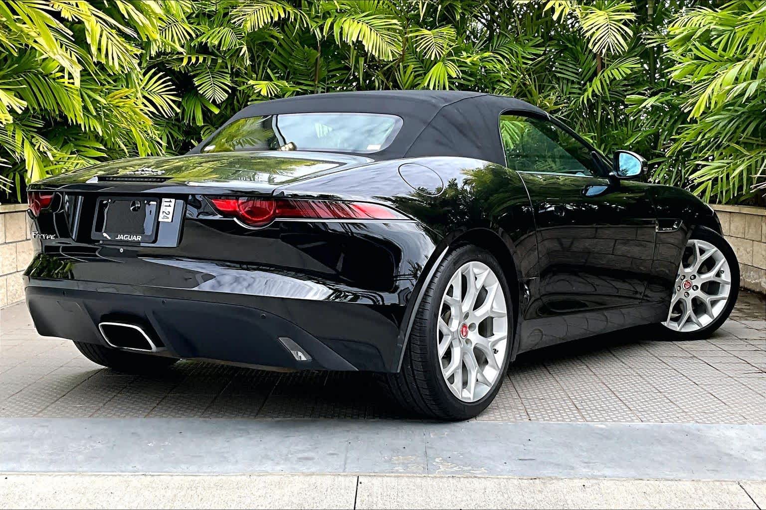 Thumbnail: 2018 Jaguar F-Type - 22