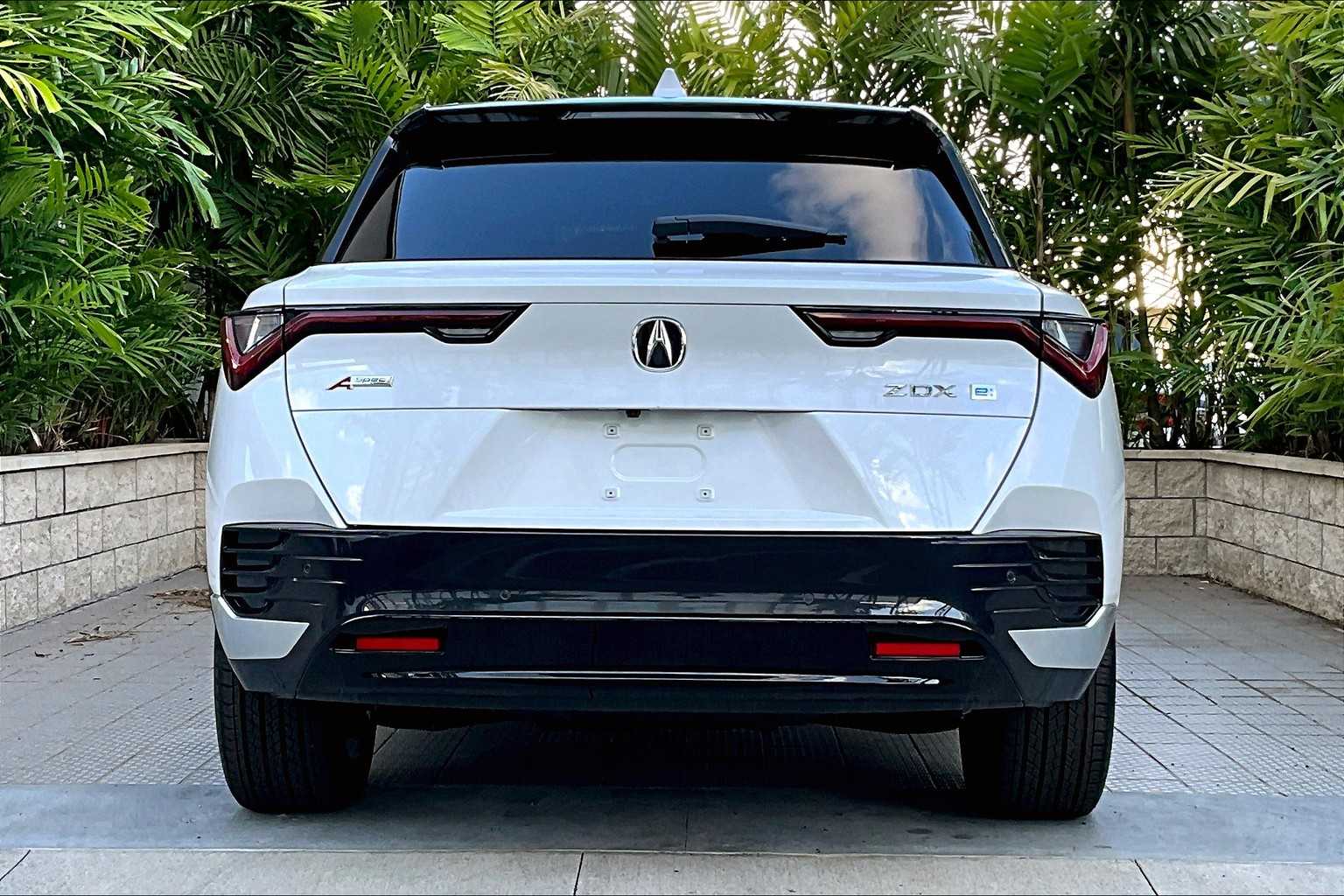 Thumbnail: 2024 Acura ZDX - 6