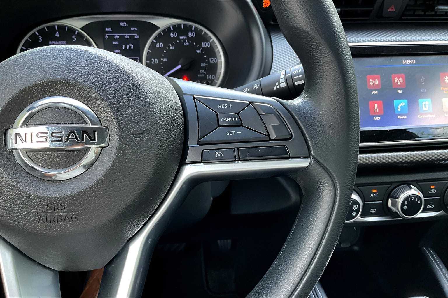Thumbnail: 2019 Nissan Kicks - 26
