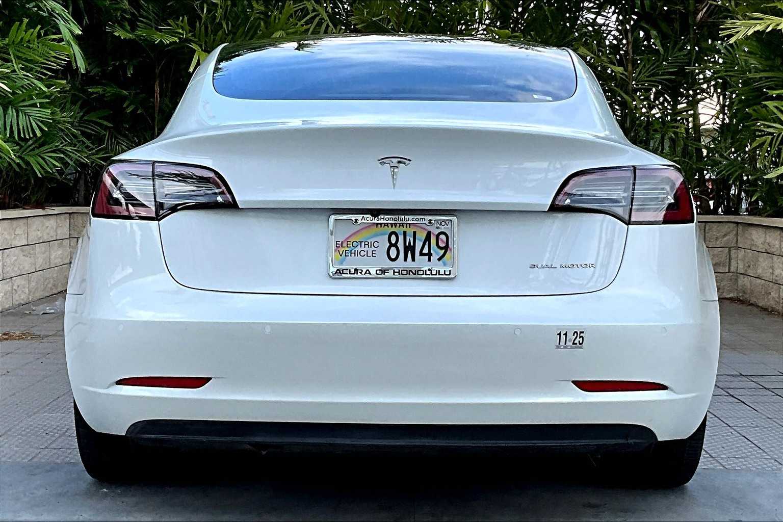 Thumbnail: 2018 Tesla Model 3 - 5