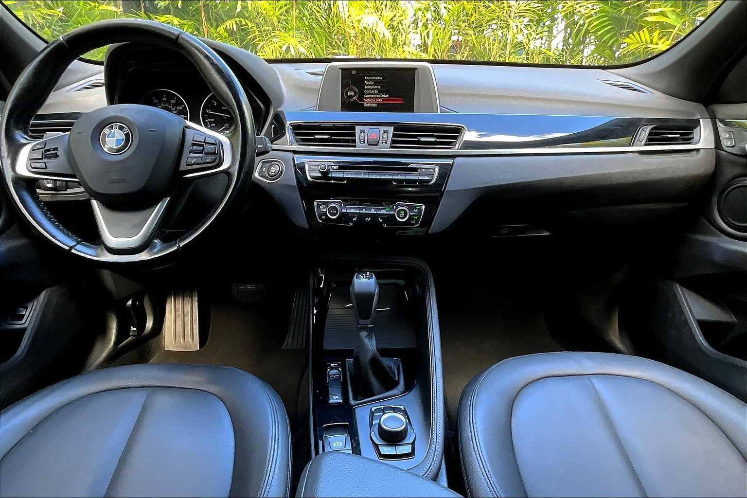 Thumbnail: 2016 BMW X1 - 11