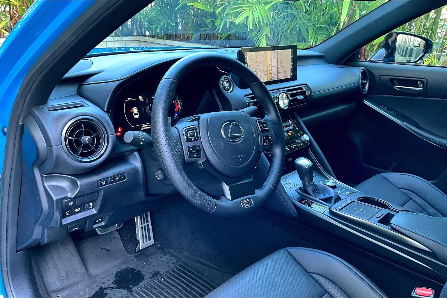Thumbnail: 2024 Lexus IS - 3