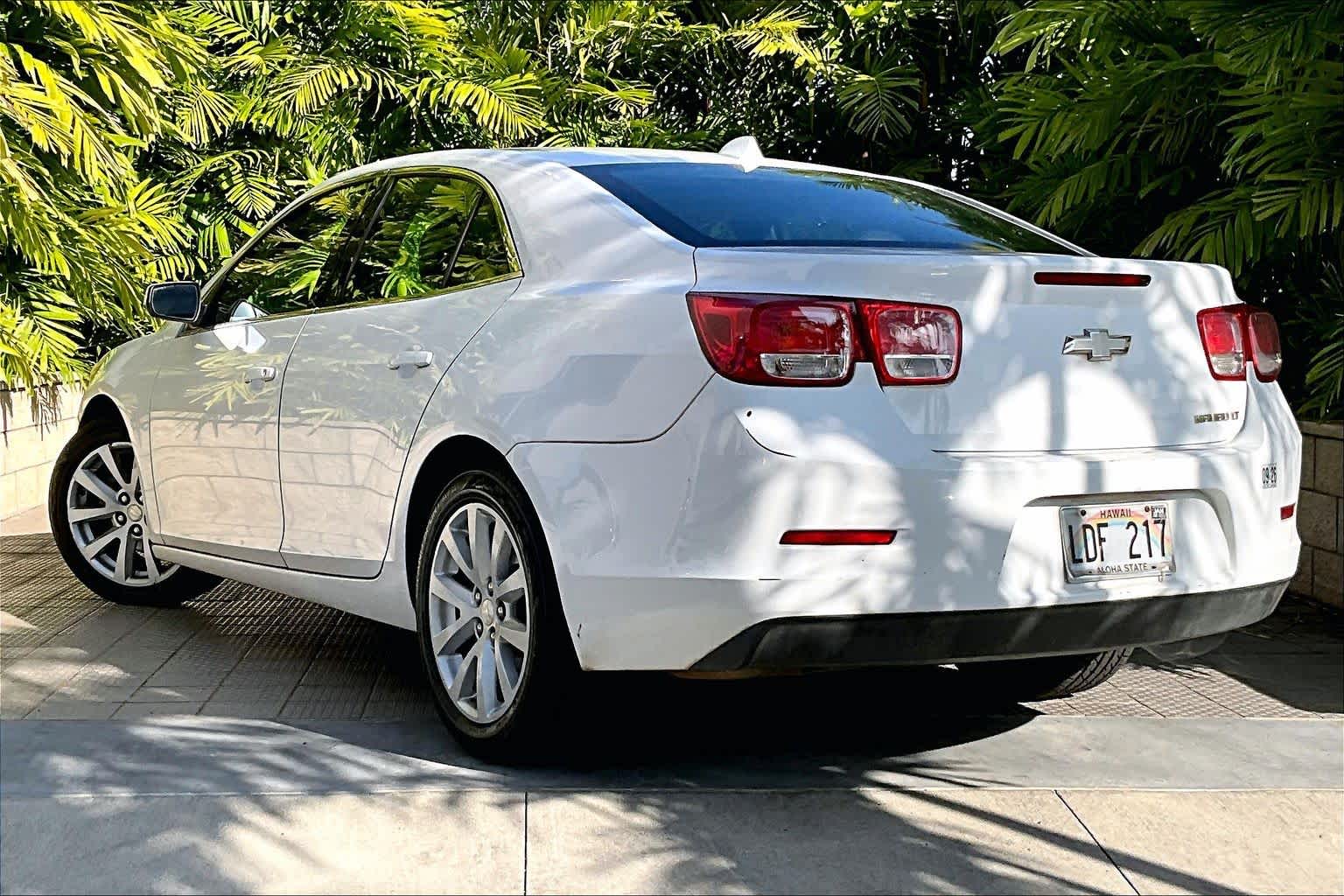 Thumbnail: 2013 Chevrolet Malibu - 5