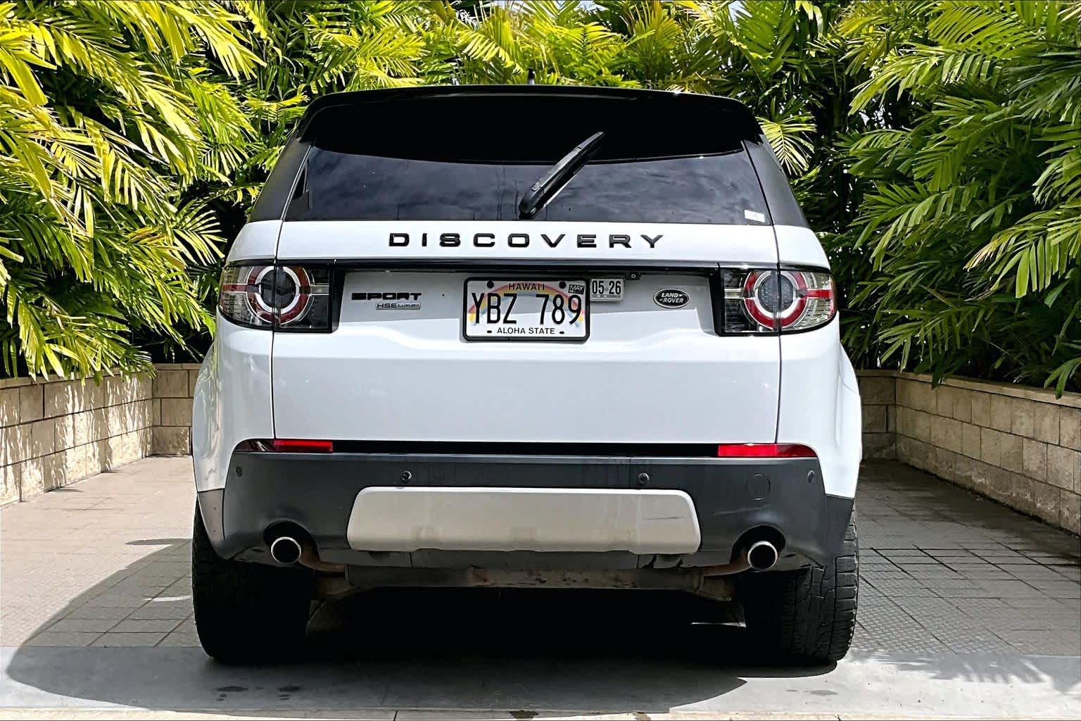Thumbnail: 2015 Land Rover Discovery Sport - 6