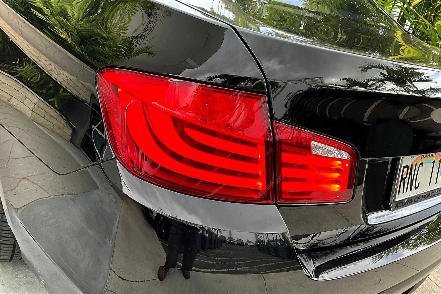Thumbnail: 2011 BMW 5 Series - 33