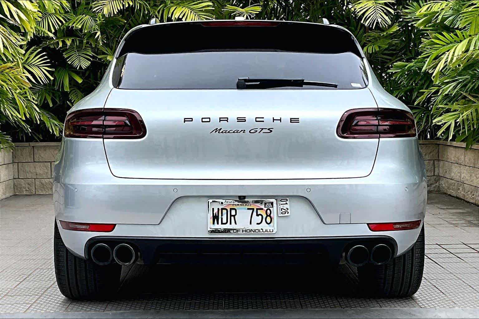 Thumbnail: 2017 Porsche Macan - 6