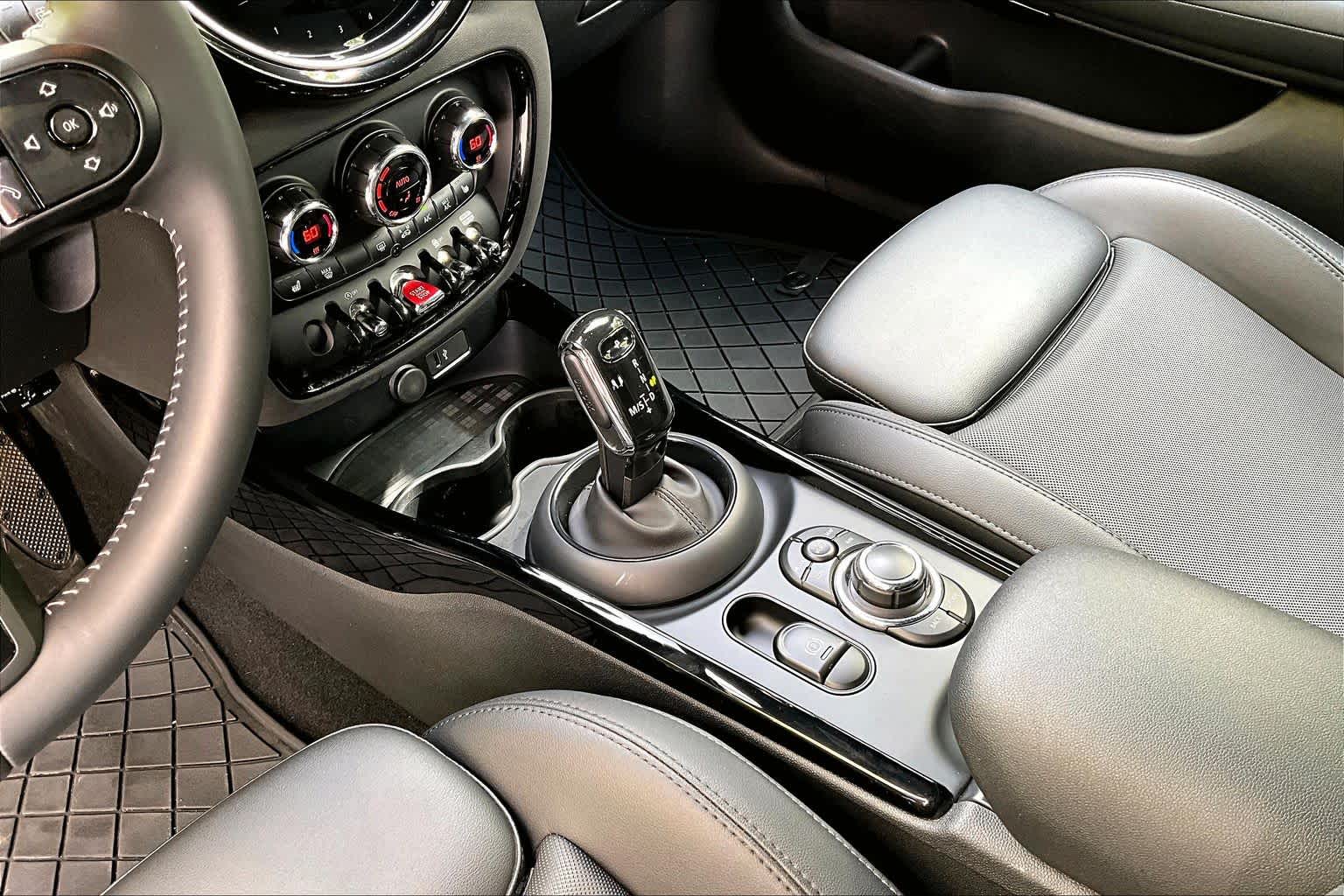 Thumbnail: 2023 MINI Cooper Clubman - 17