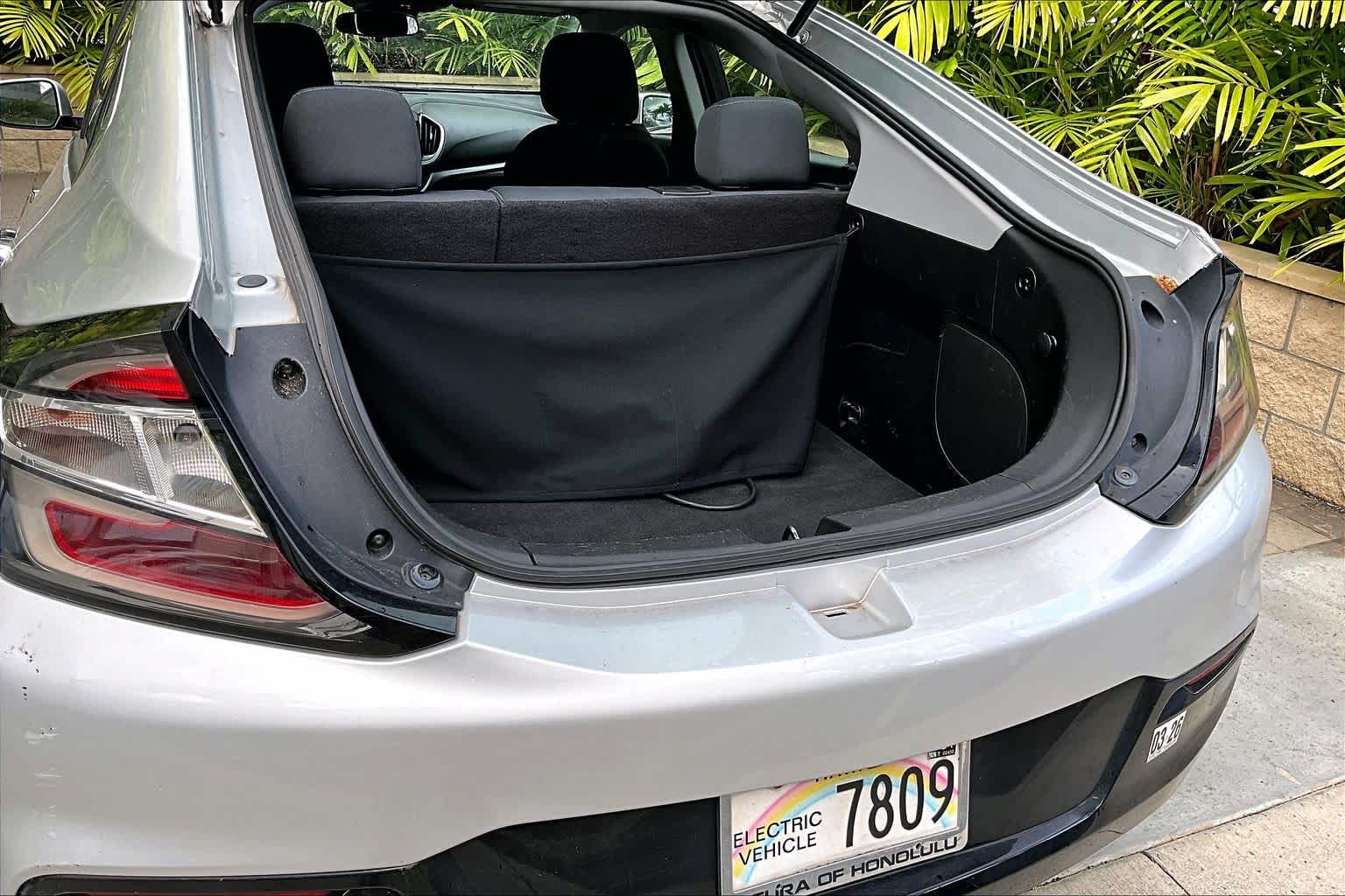 Thumbnail: 2017 Chevrolet Volt - 19