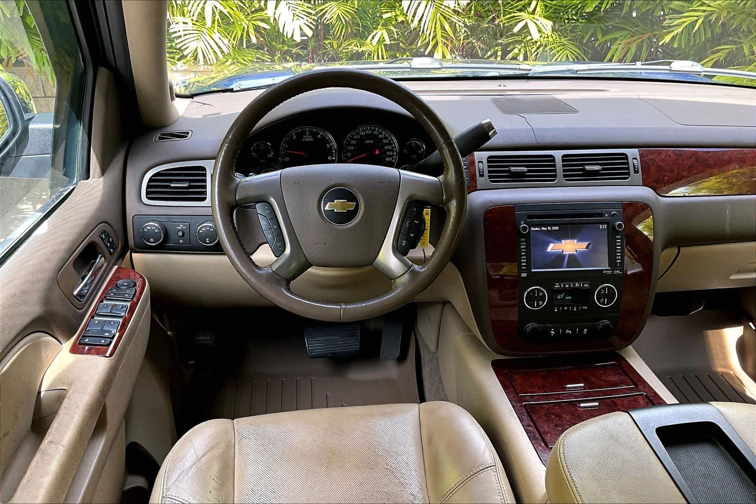Thumbnail: 2013 Chevrolet Avalanche 1500 - 15