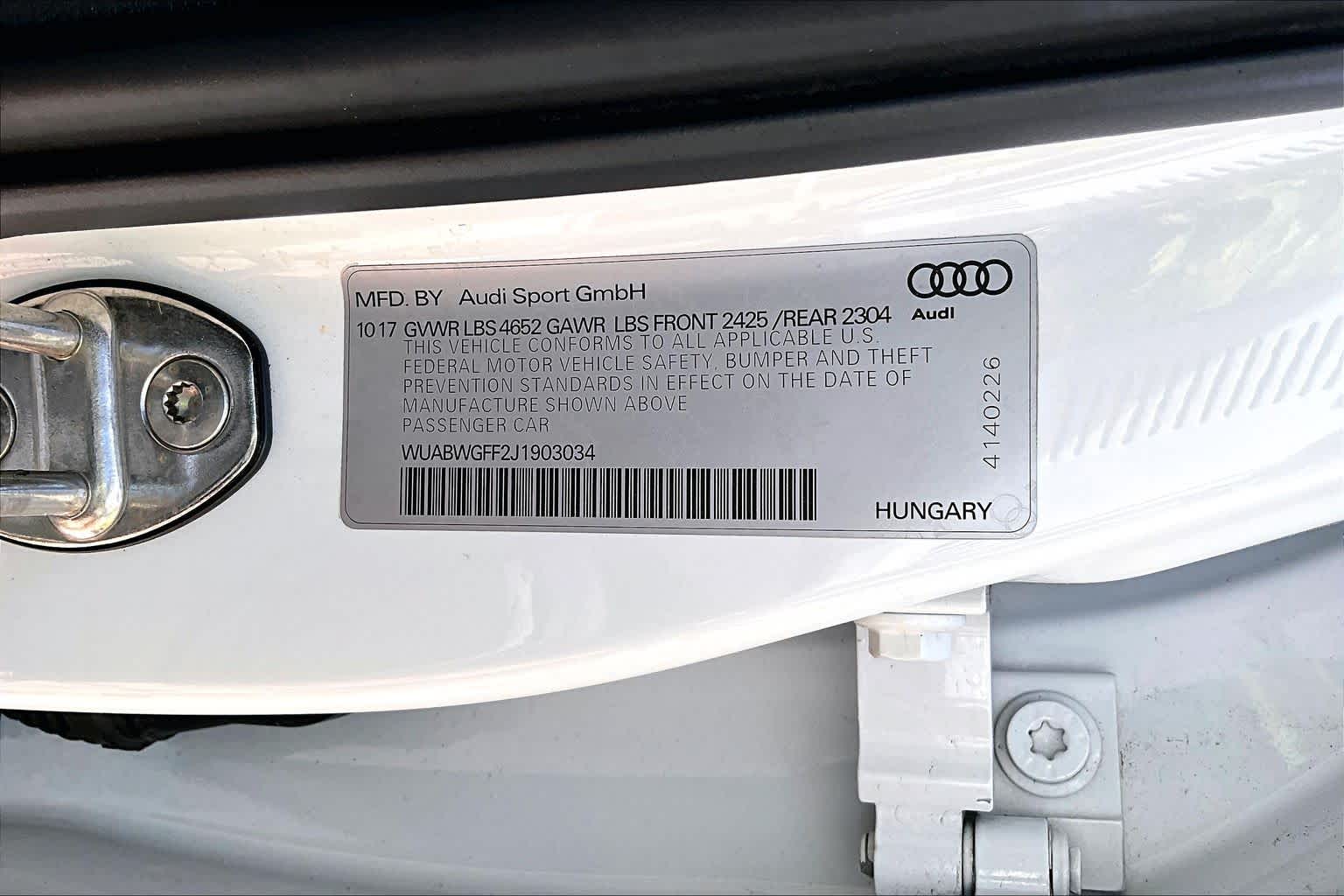 Thumbnail: 2018 Audi RS 3 - 21