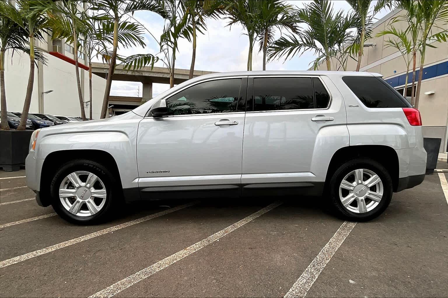 2015 GMC Terrain SLE 3