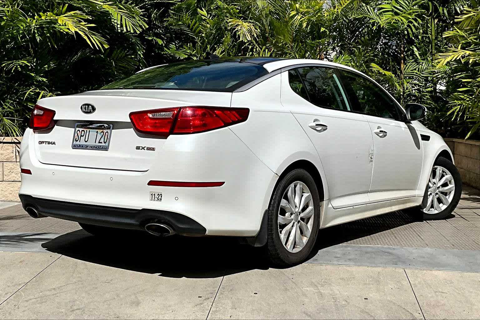 Thumbnail: 2014 Kia Optima - 23
