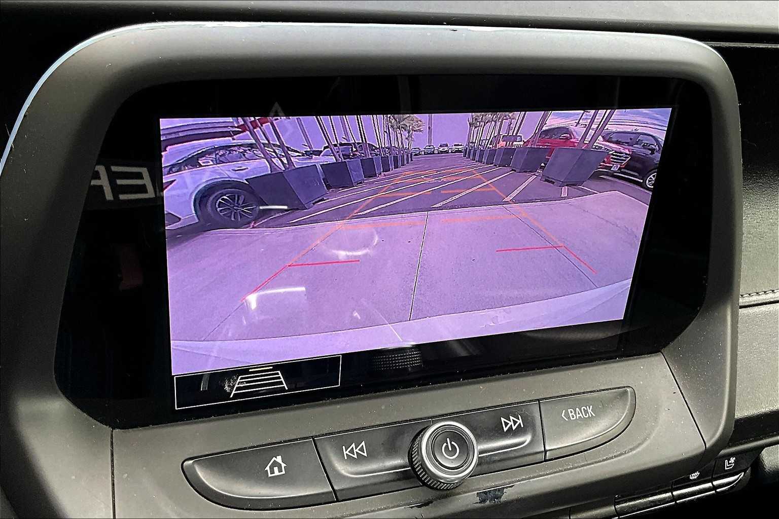 Thumbnail: 2020 Chevrolet Camaro - 26