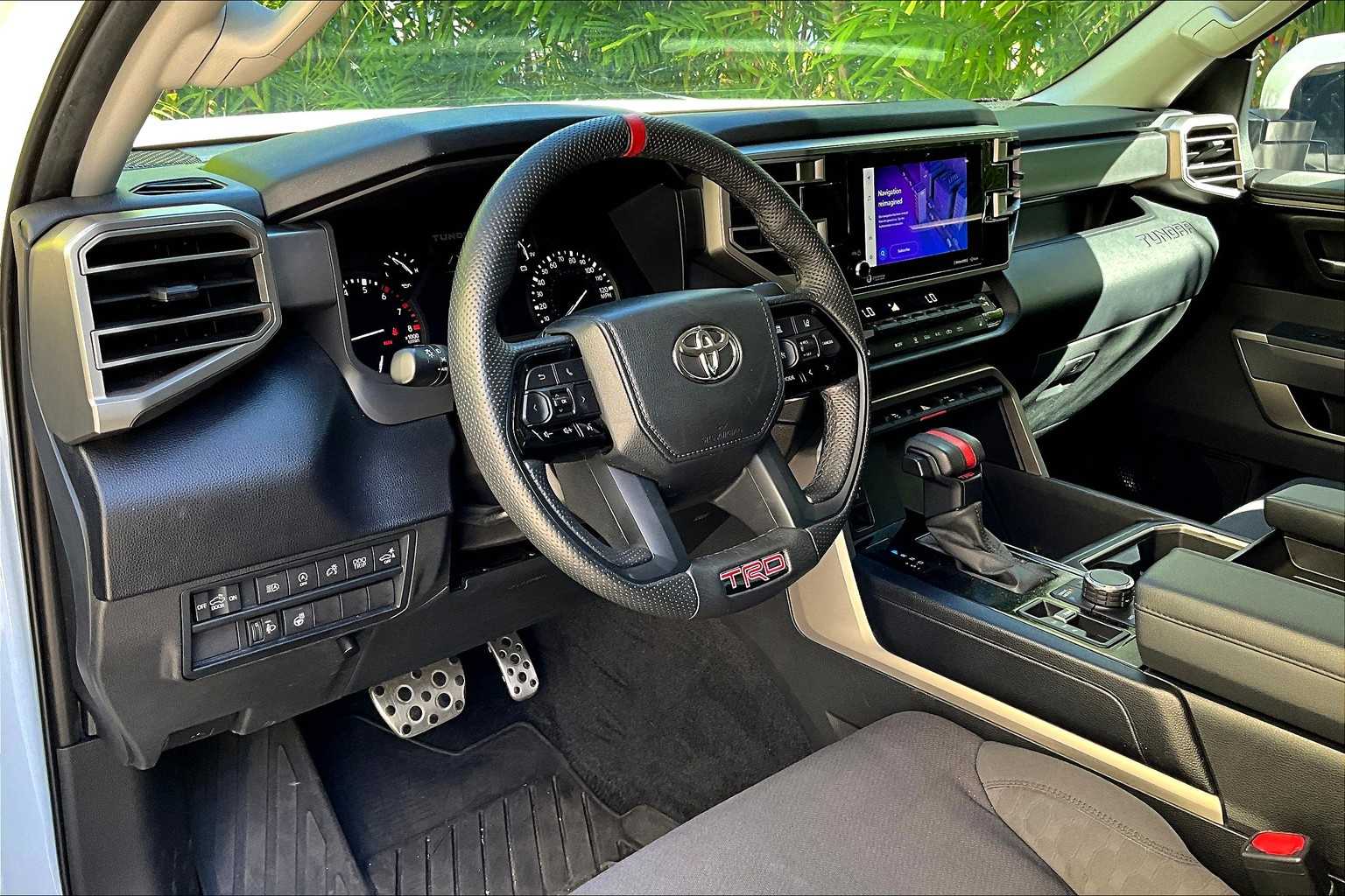 2022 Toyota Tundra SR5 photo 2