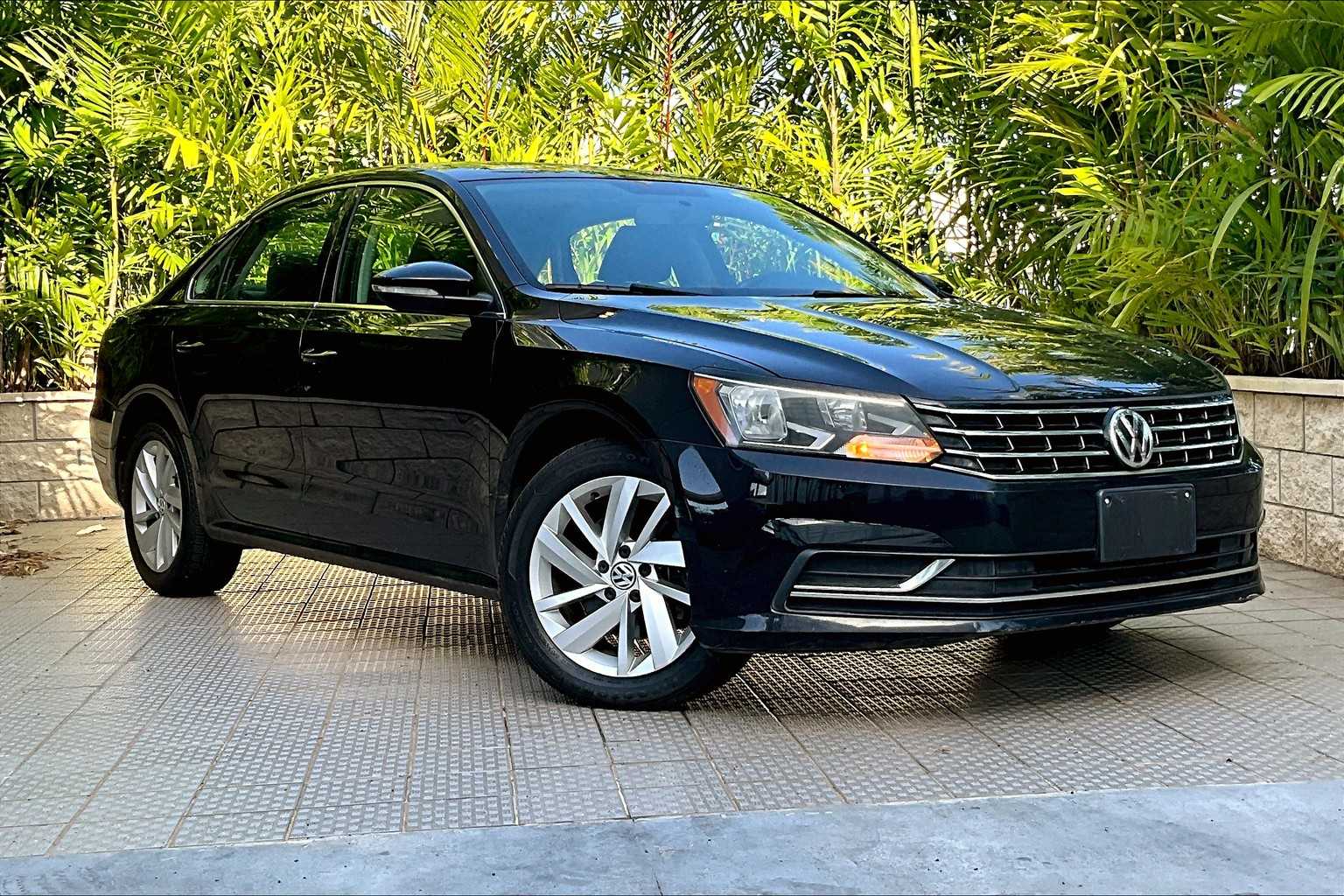 Thumbnail: 2018 Volkswagen Passat - 21