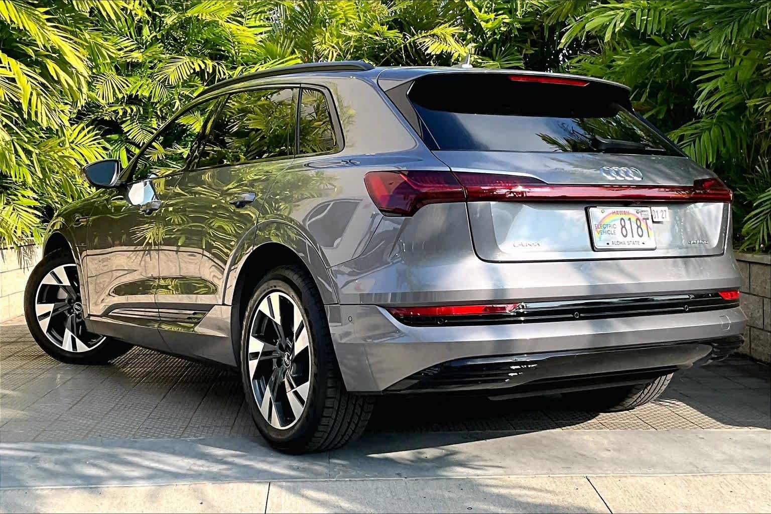 Thumbnail: 2021 Audi e-tron - 5