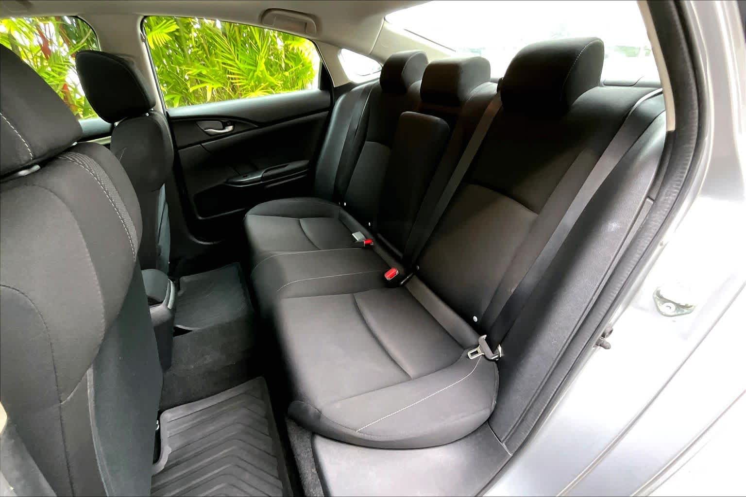 Thumbnail: 2017 Honda Civic - 30