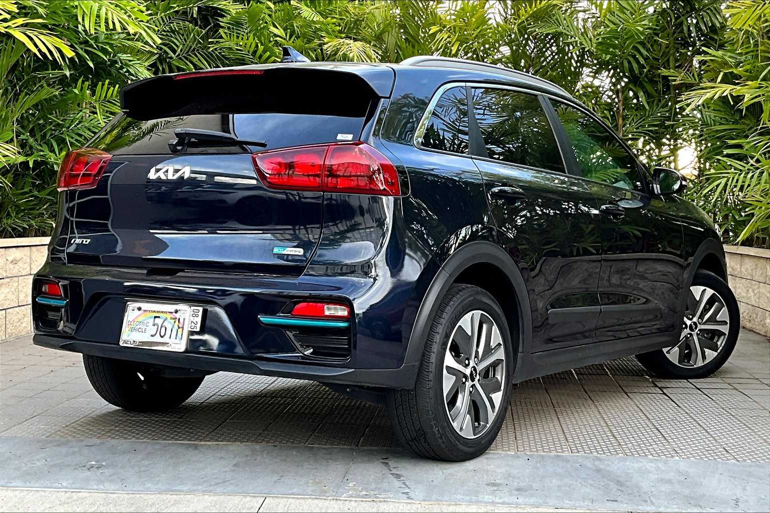 Thumbnail: 2022 Kia Niro - 22