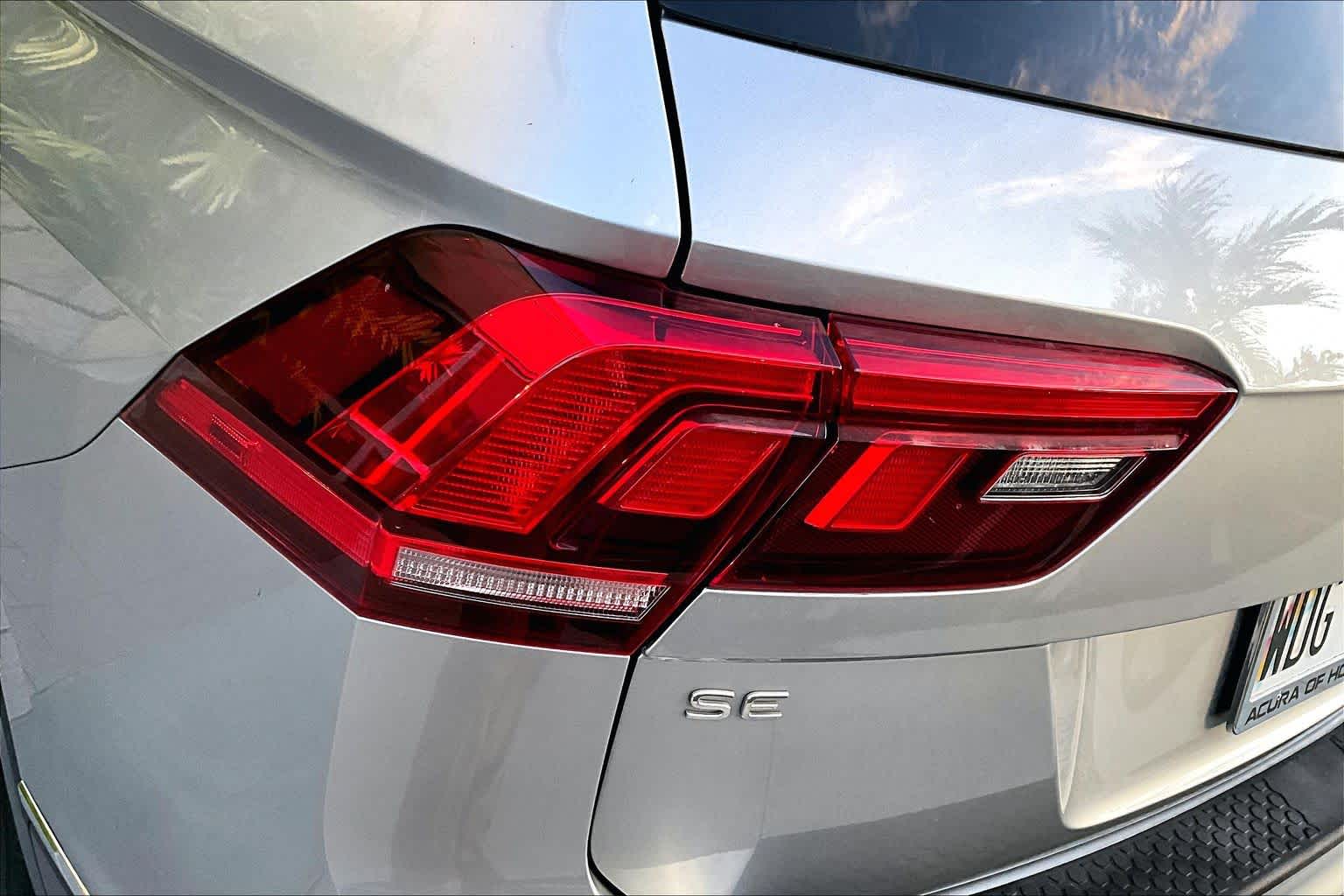 Thumbnail: 2022 Volkswagen Tiguan - 32