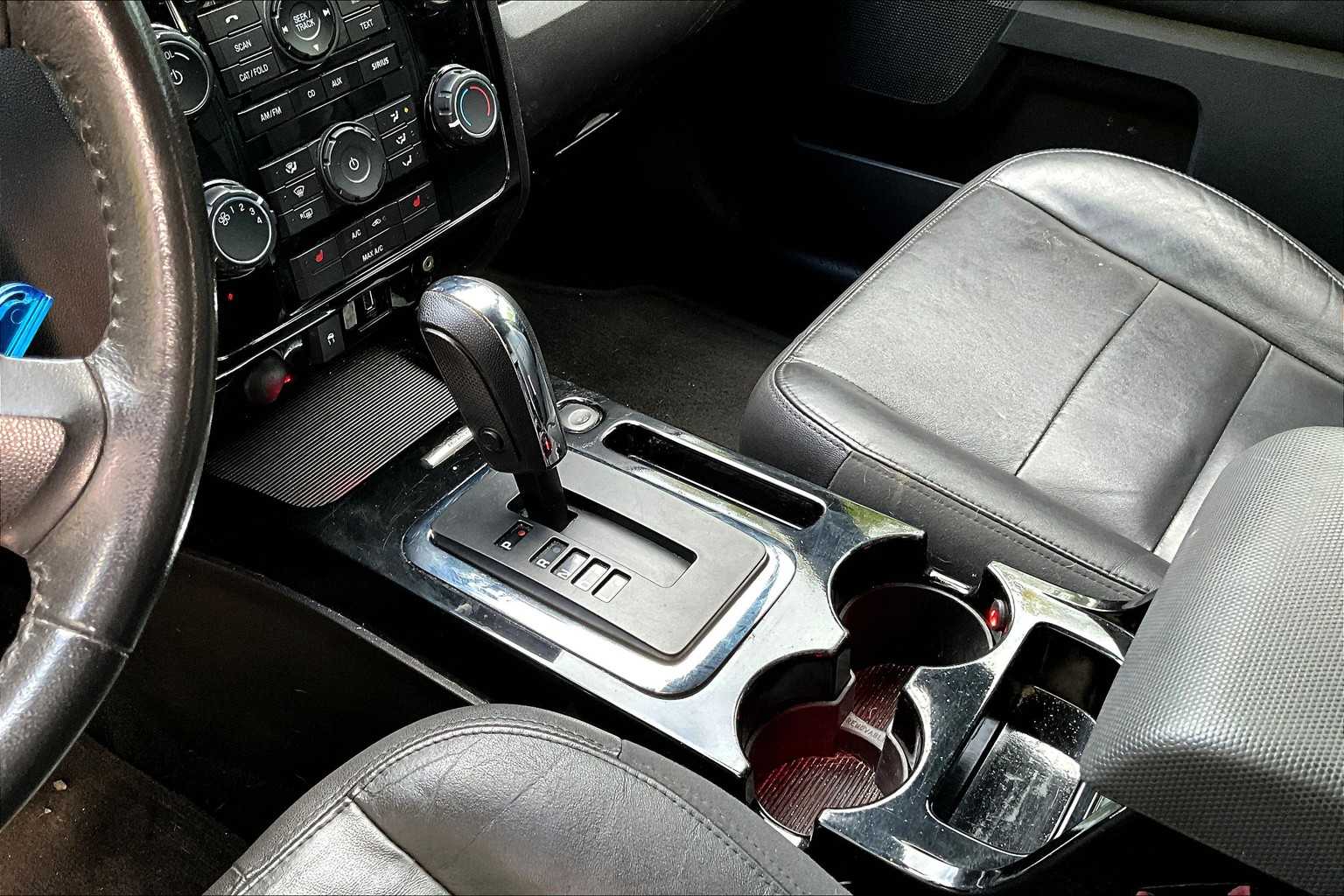 Thumbnail: 2010 Ford Escape - 17