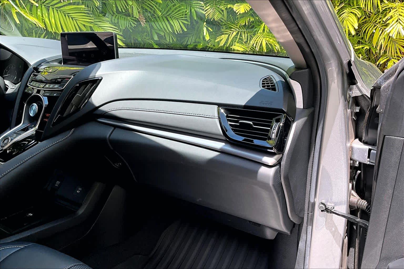 Thumbnail: 2023 Acura RDX - 24