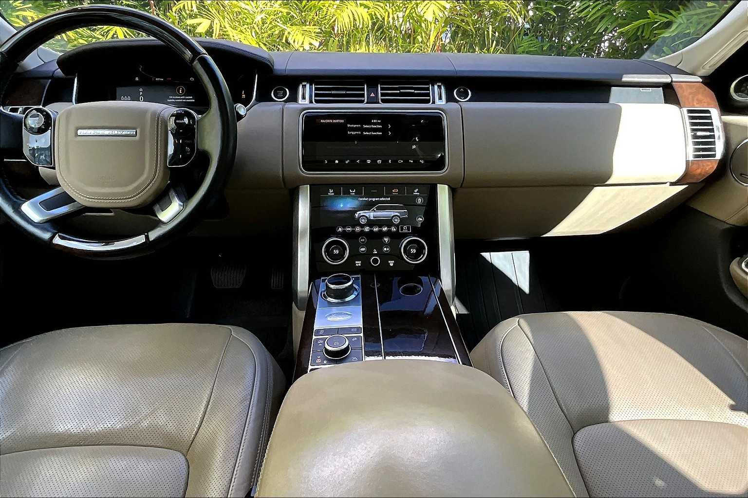Thumbnail: 2021 Land Rover Range Rover - 11